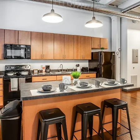 Ny Style Centric Loft With King Bed By Park Ave Apartment Rochester Exterior photo