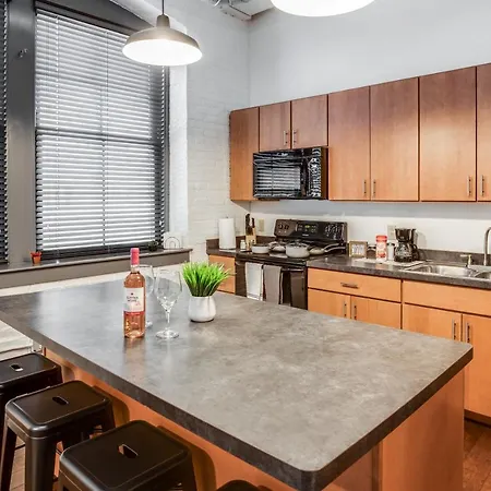 Ny Style Centric Loft With King Bed By Park Ave Apartment Rochester Exterior photo