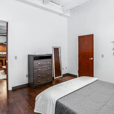 Ny Style Centric Loft With King Bed By Park Ave Apartment Rochester Exterior photo