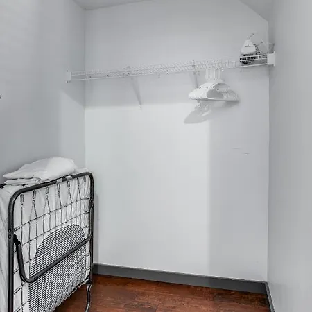 Ny Style Centric Loft With King Bed By Park Ave Apartment Rochester Exterior photo